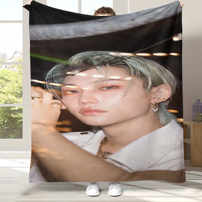 SK Korean F-Felixs Star Lee Yo - Modern Korean Lifestyle ulasan dan harga